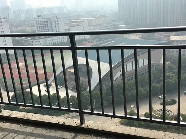 陽臺護欄